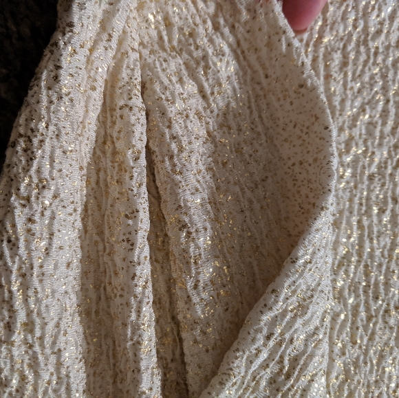 5/$20 Midi pencil skirt - Picture 2 of 7